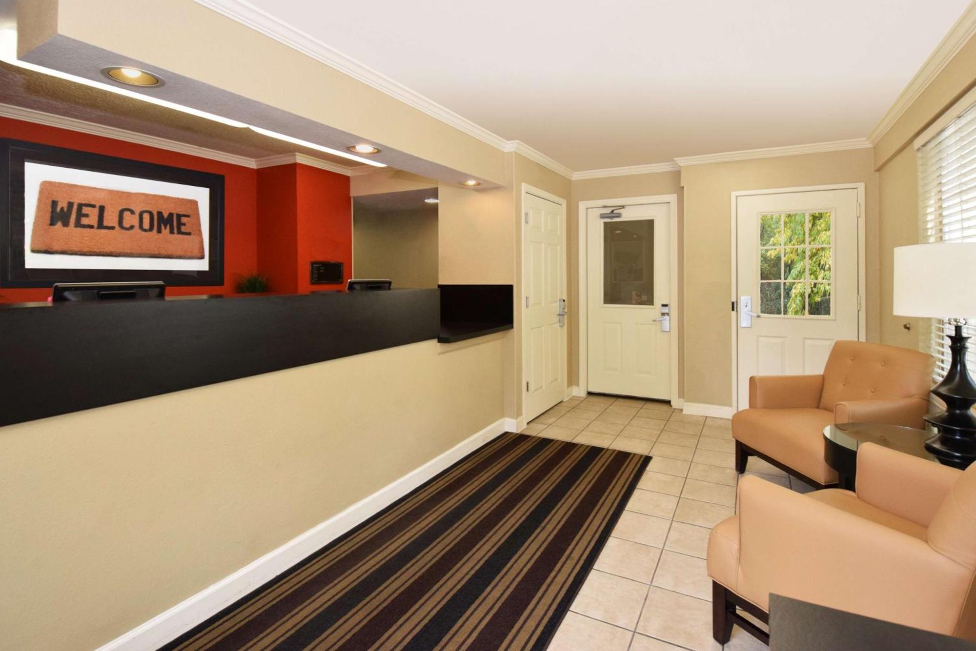 Extended Stay America Suites - Tampa - North Airport Екстериор снимка